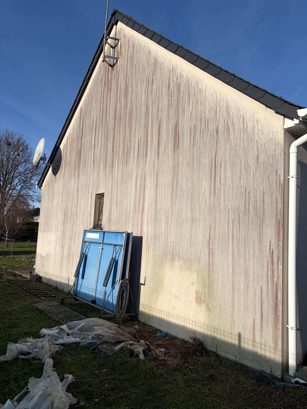 Avant ravalement — façade très sale